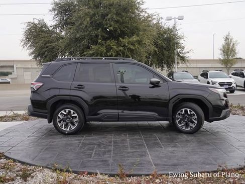 Used 2026 Subaru Forester Premium image 6