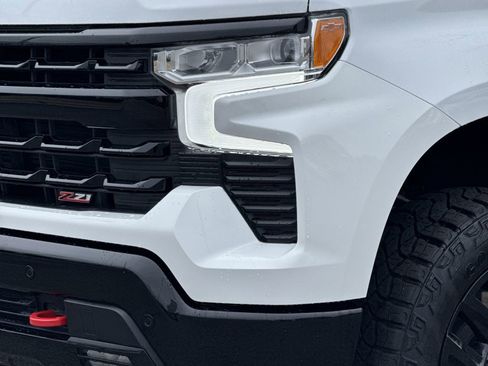 Used 2025 Chevrolet Silverado 1500 LT Trail Boss w/ LT Trail Boss Premium Package image 6