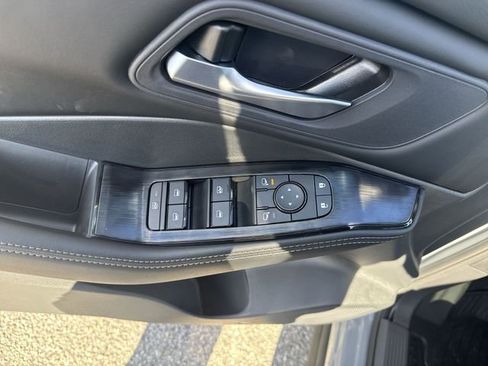 New 2026 Nissan Rogue SV image 27