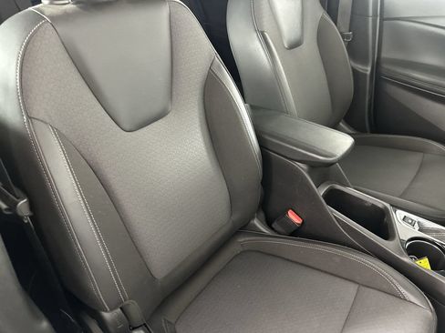 Used 2022 Buick Encore GX Select FWD image 29