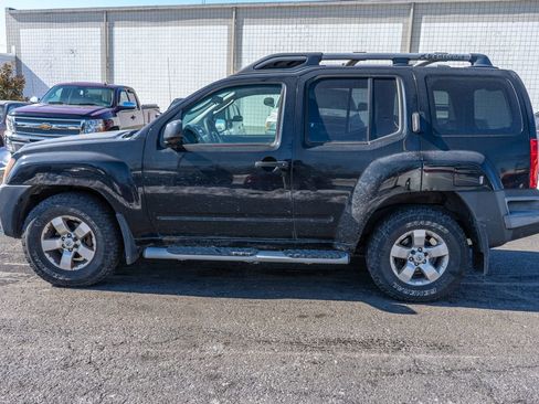Used 2009 Nissan Xterra S w/ X Gear Pkg image 4