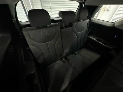 Used 2020 Hyundai Palisade SEL FWD image 17