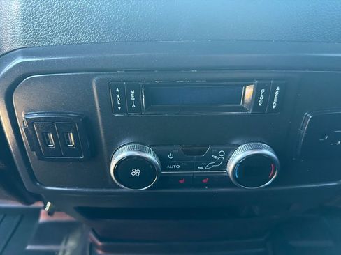 Used 2019 Ford Expedition Max Limited AWD/4WD image 13