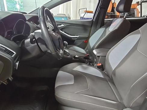 Used 2017 Ford Focus ST FWD image 17