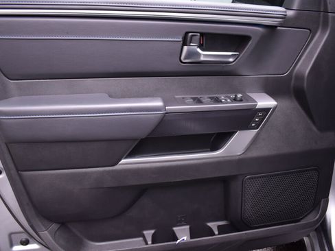 Used 2024 Toyota Tundra Platinum image 17