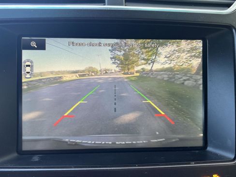 Used 2016 Ford Explorer Limited image 30