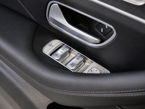 Certified 2026 Mercedes-Benz GLE 350 4MATIC image 33