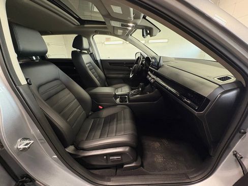 Used 2025 Honda CR-V EX-L image 19