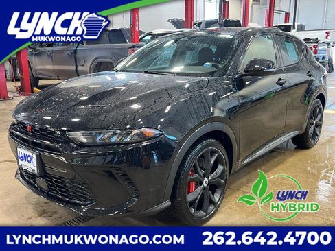 Used 2024 Dodge Hornet R/T Plus image 1