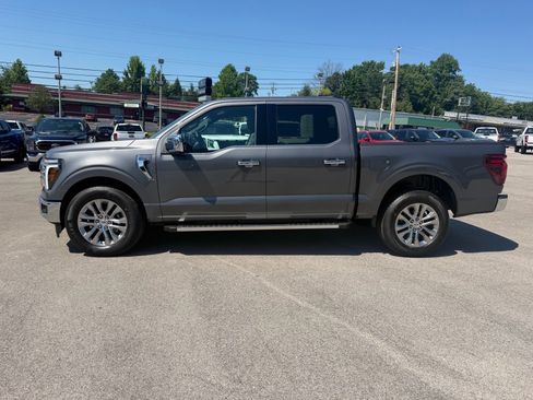 Used 2026 Ford F150 Lariat w/ Equipment Group 501A Mid RWD image 9