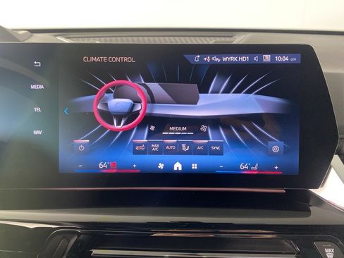 New 2026 BMW X1 xDrive28i w/ Technology Package image 18