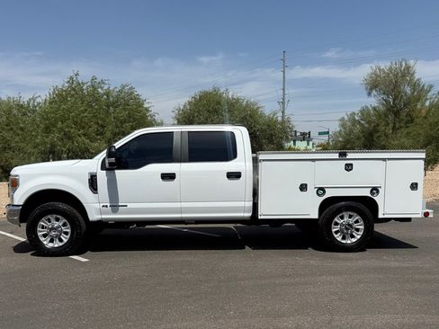 Used 2022 Ford F350 XL w/ STX Appearance Package AWD/4WD image 2
