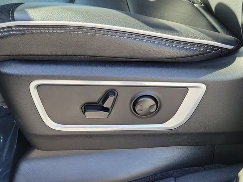 Used 2026 RAM 1500 Laramie AWD/4WD image 26