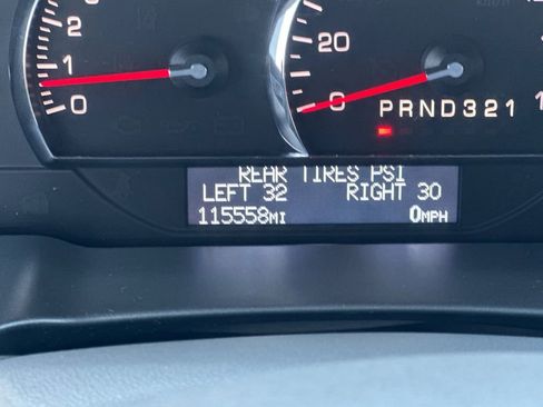 Used 2008 Cadillac DTS image 25