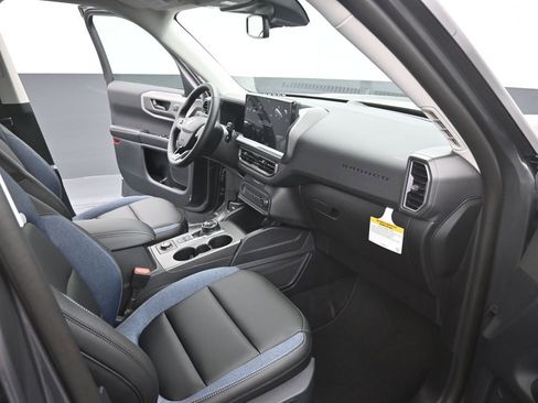 New 2025 Ford Bronco Sport Outer Banks AWD/4WD image 24