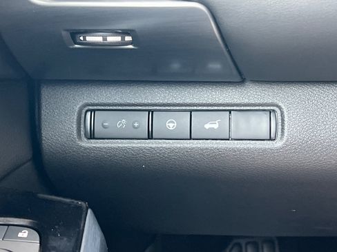 New 2025 Nissan Pathfinder SL w/ Lighting Package (N92) image 32