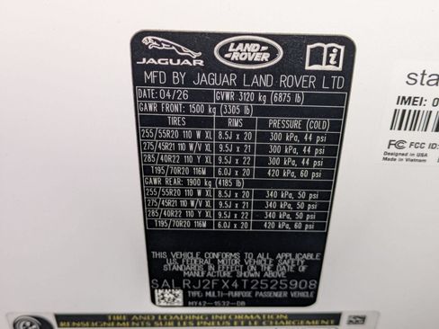 New 2026 Land Rover Discovery S AWD/4WD image 31