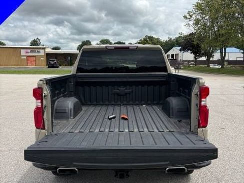 Used 2022 Chevrolet Silverado 1500 LT Trail Boss w/ Protection Package AWD/4WD image 7