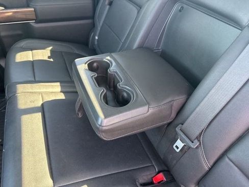 Used 2021 Chevrolet Silverado 1500 LT Trail Boss w/ Convenience Package II image 35