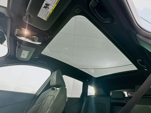 Used 2025 BMW X3 xDrive30i w/ Premium Package image 25