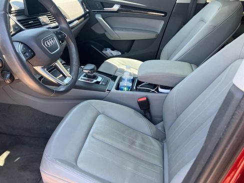 Used 2019 Audi Q5 2.0T Premium Plus w/ Convenience Package AWD/4WD image 7