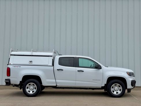 Used 2022 Chevrolet Colorado W/T w/ WT Convenience Package AWD/4WD image 7