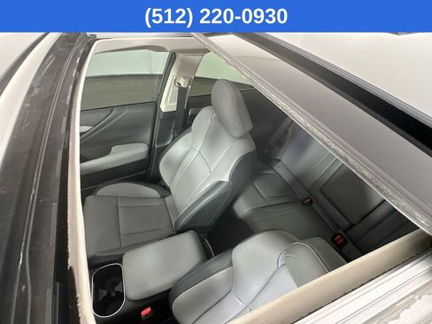 Certified 2025 Subaru Outback Limited image 26