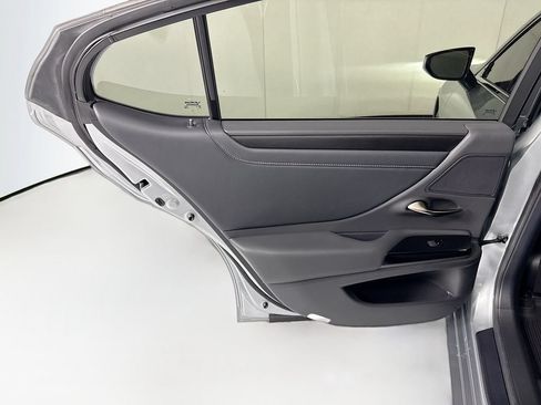 Certified 2025 Lexus ES 300h w/ Premium Package FWD image 26