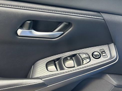 Used 2022 Nissan Sentra SV FWD image 25