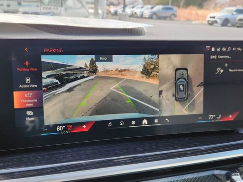 New 2026 BMW X5 xDrive50e image 14