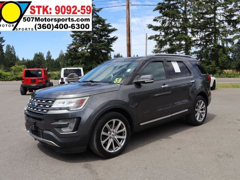 Used 2017 Ford Explorer Limited AWD/4WD image 2
