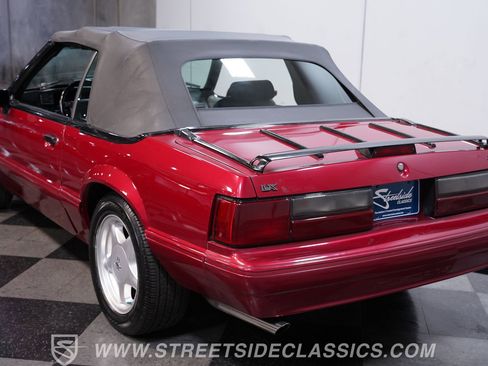 Used 1993 Ford Mustang LX RWD image 9