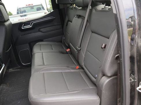 Used 2024 Chevrolet Silverado 1500 LTZ AWD/4WD image 13