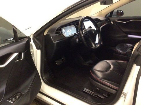 Used 2013 Tesla Model S Performance image 17