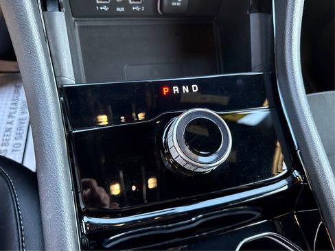 Used 2023 Jeep Grand Cherokee Altitude image 33