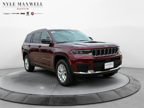 New 2026 Jeep Grand Cherokee L Laredo RWD image 2