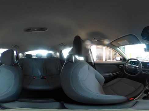 Used 2025 Kia K4 FWD image 43