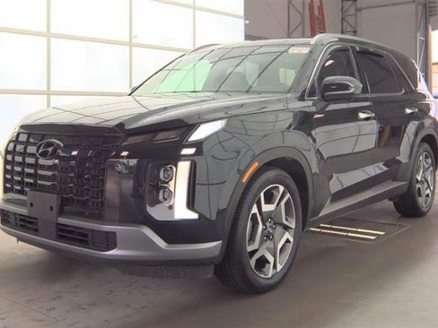 Used 2023 Hyundai Palisade Limited w/ Cargo Package AWD/4WD image 6