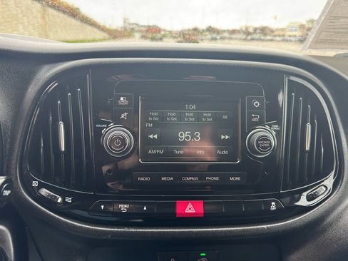 Used 2017 RAM ProMaster City Tradesman w/ Rear Back-up Camera Group image 19