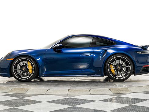 Used 2022 Porsche 911 Turbo S image 6