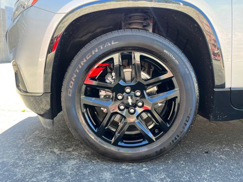Used 2021 Chevrolet Traverse Premier w/ Redline Edition AWD/4WD image 10