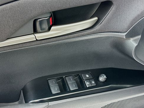 Used 2025 Toyota Camry LE image 15