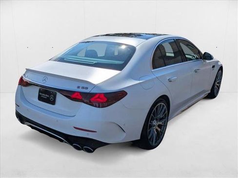 New 2026 Mercedes-Benz E 53 AMG e 4MATIC Sedan image 5