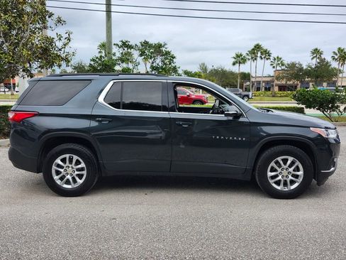 Used 2019 Chevrolet Traverse LT image 15