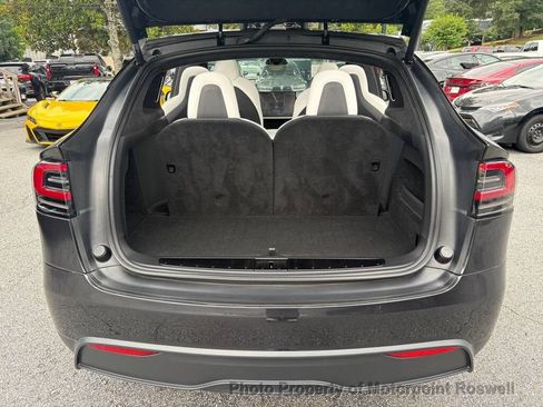 Used 2024 Tesla Model X AWD/4WD image 25