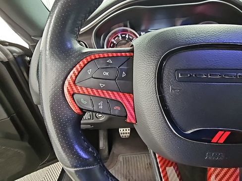 Used 2016 Dodge Challenger R/T image 27