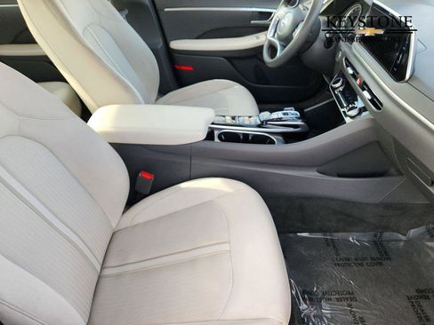 Used 2023 Hyundai Sonata SEL image 14