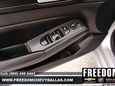 Used 2024 Nissan Altima 2.5 SV FWD image 33