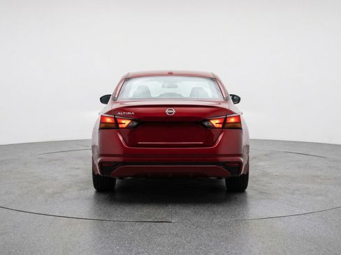 Used 2025 Nissan Altima 2.5 SV image 7