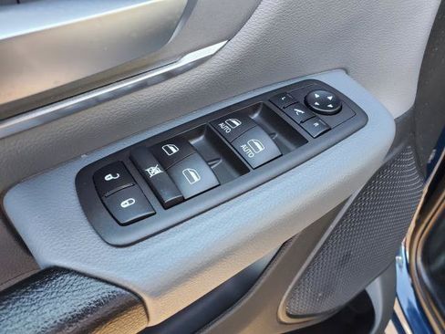 Used 2022 RAM 1500 Big Horn image 22